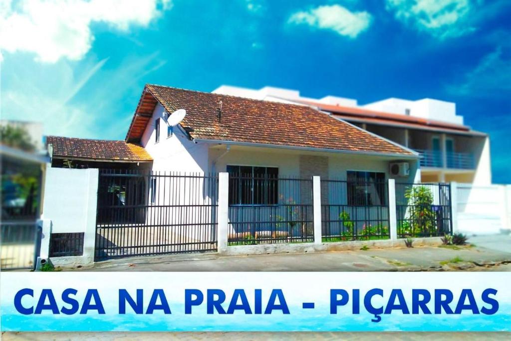  Casa Piçarras - 350m da Praia