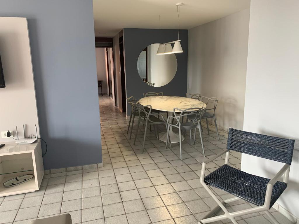  Apartamento amplo com acesso direto à praia!