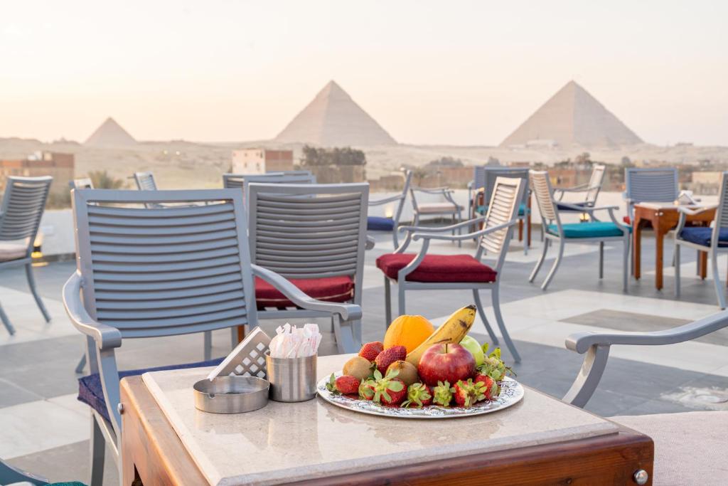 Nápoje v ubytování Nine Pyramids View Hotel