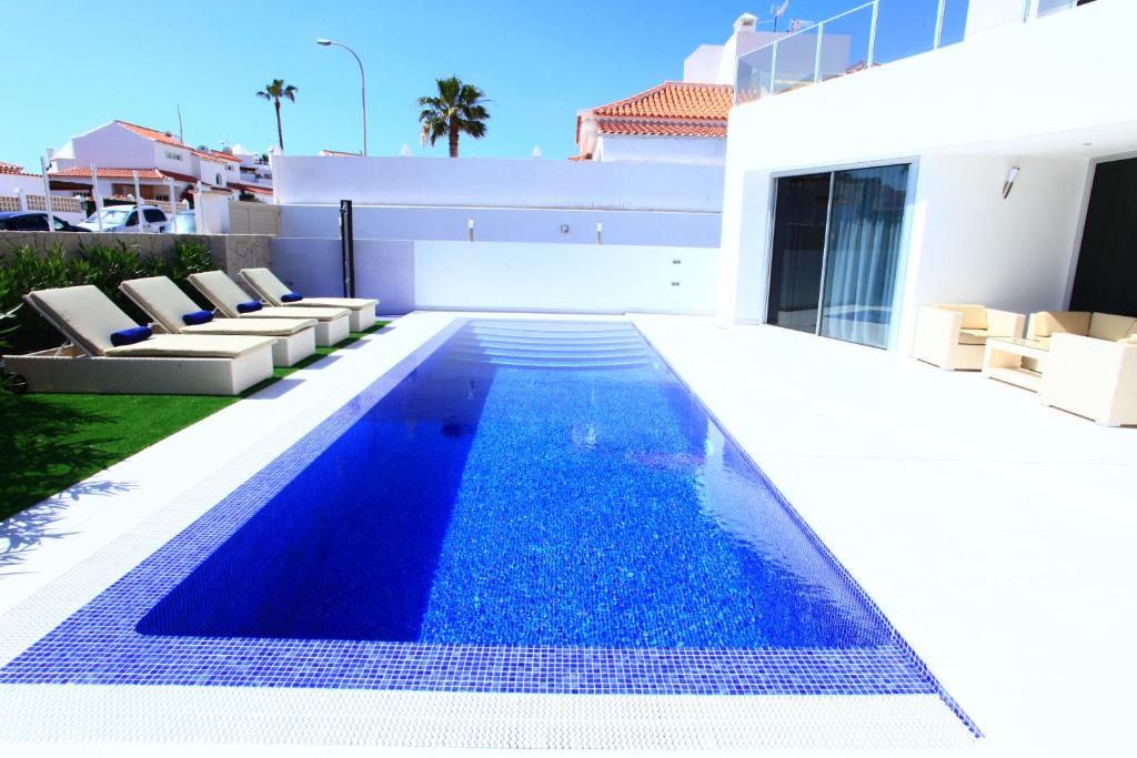 Bazén v ubytování Villas Flamingo Resort nebo v jeho okolí
