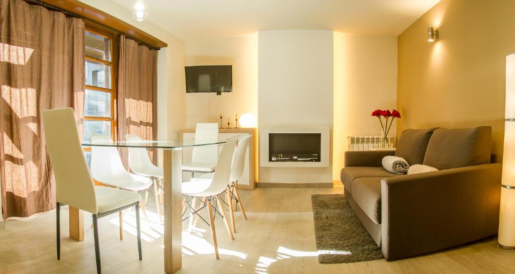 Телевізор і / або розважальний центр в Apartamento Refugi d'Incles 6 personas