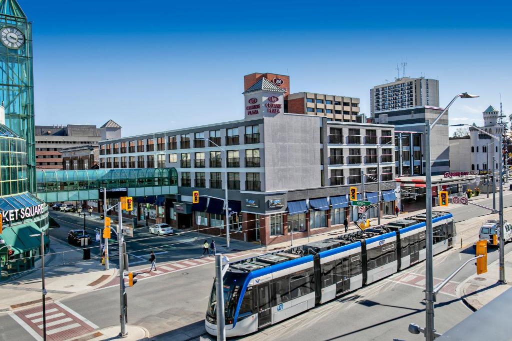 Foto dalla galleria di Crowne Plaza Kitchener-Waterloo, an IHG Hotel a Kitchener