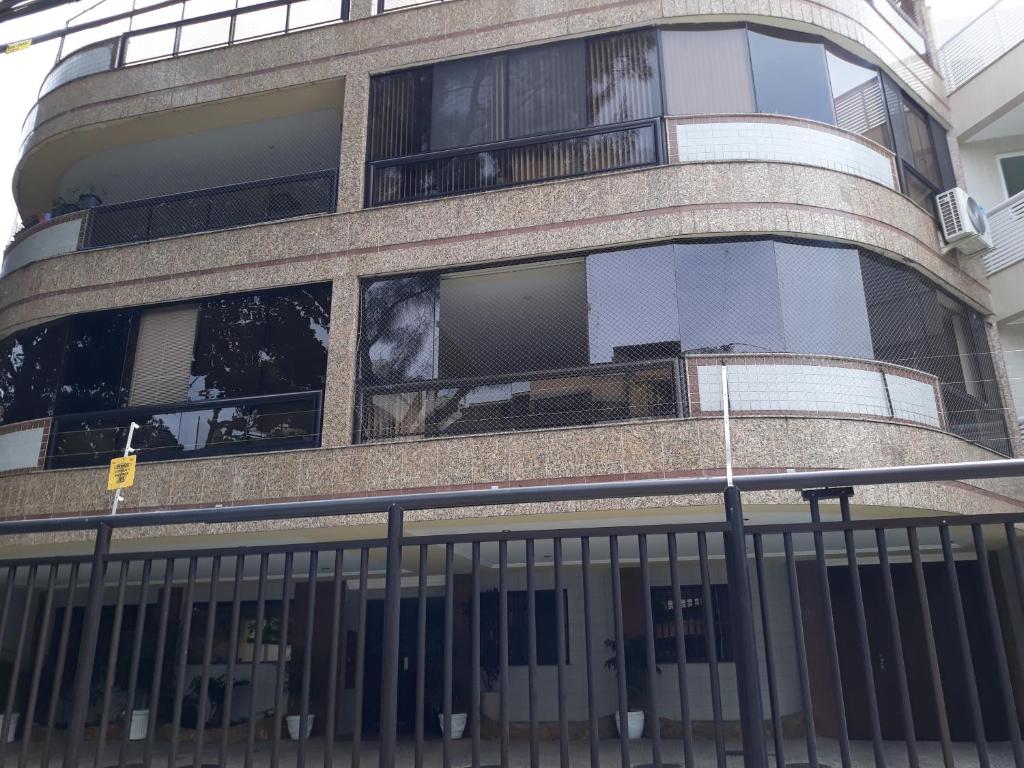  Apartamento Mobiliado no RECREIO Posto 9