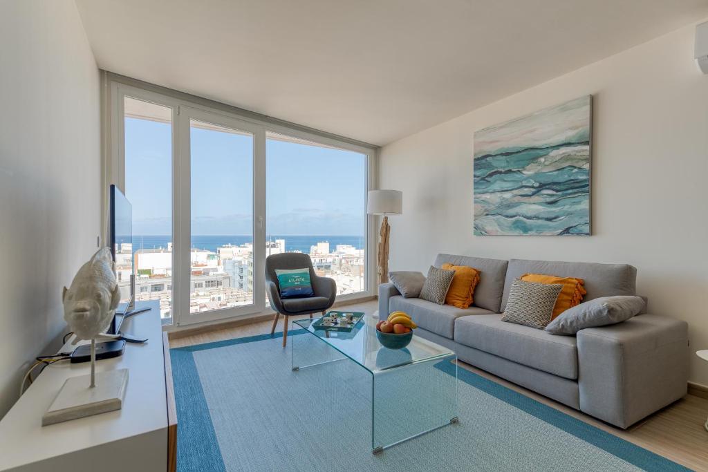 Posedenie v ubytovaní Elegant living with great views of Las Canteras Beach