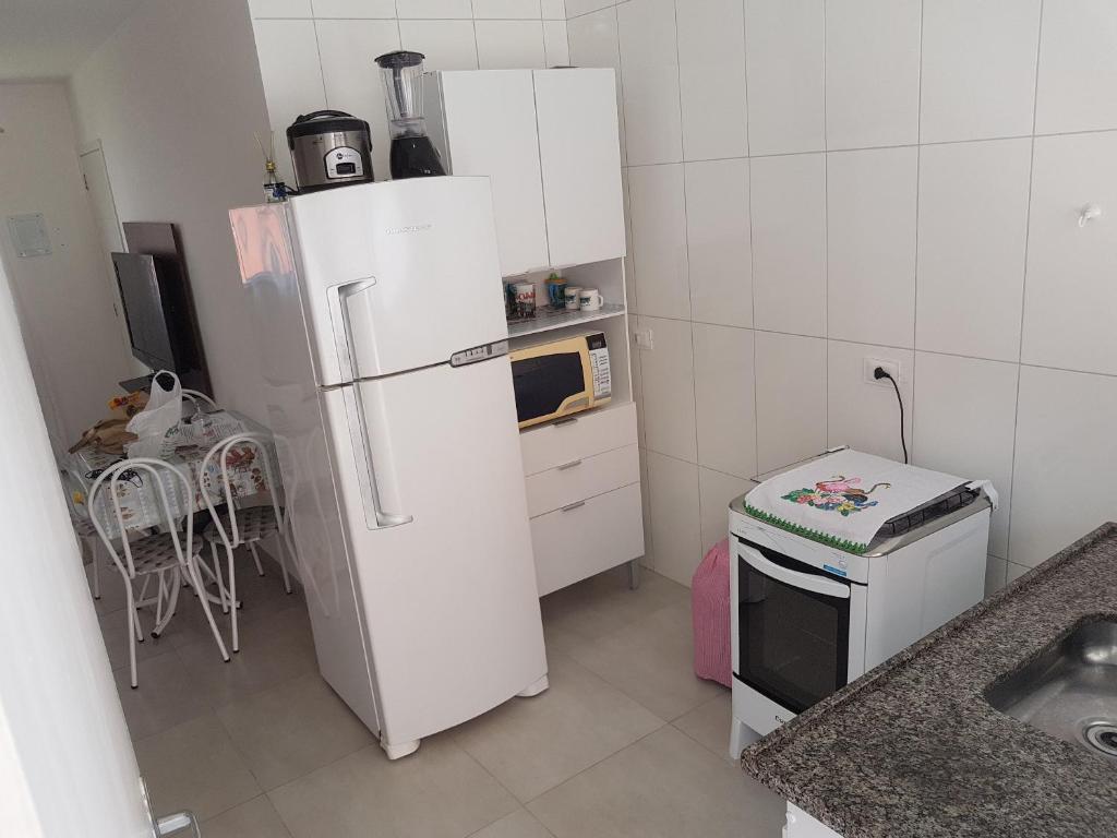  Apartamento aconchegante à 450m da praia