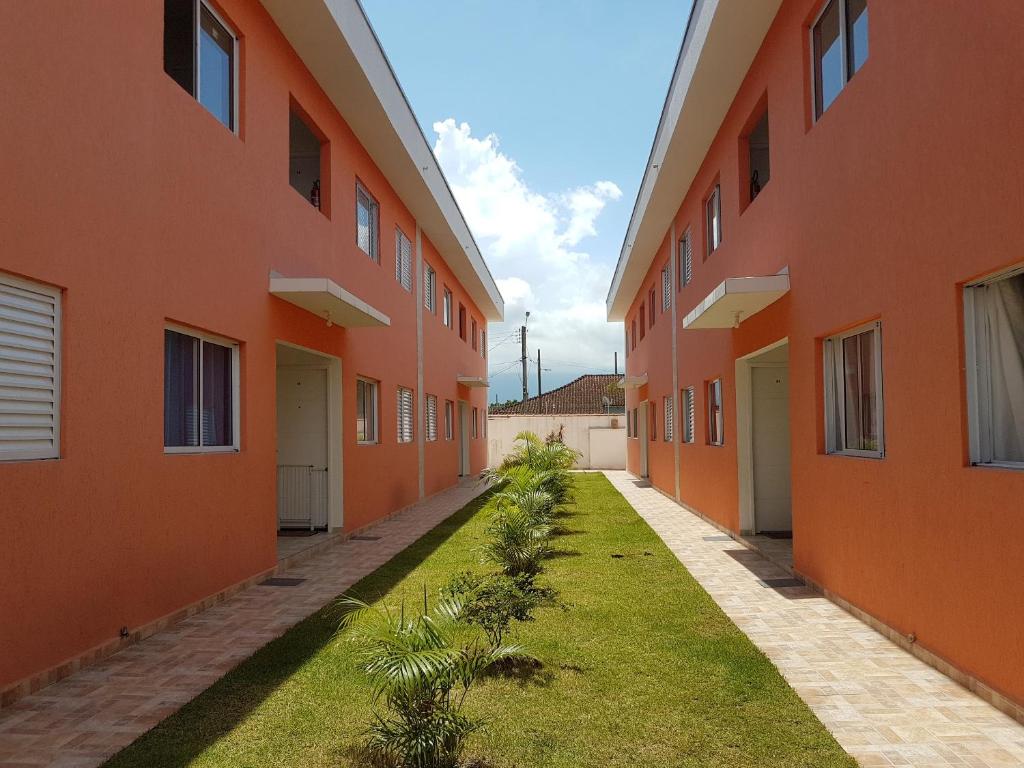  Apartamento aconchegante à 450m da praia