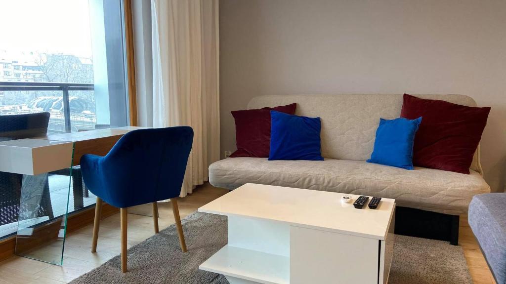 Posedenie v ubytovaní Apartament studio z widokiem na Odrę Bulwary Książęce