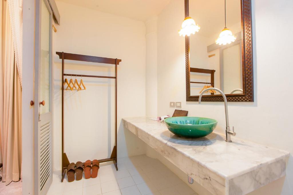 דה ממורי את און און The Memory at On On Hotel – תמונה 10
