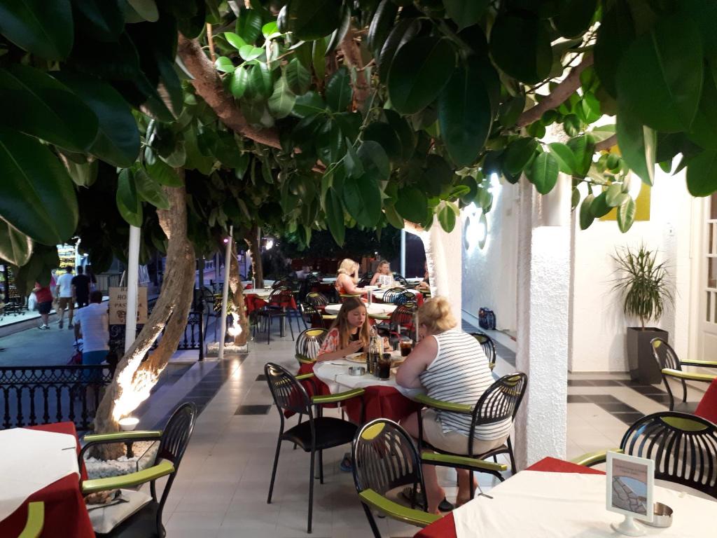 Restaurace v ubytování Metaxa Apartments
