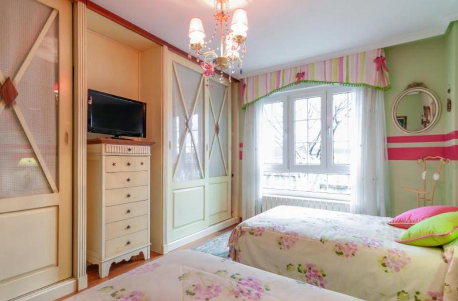 Postel nebo postele na pokoji v ubytování Alojamientos Marte habitacion con baño