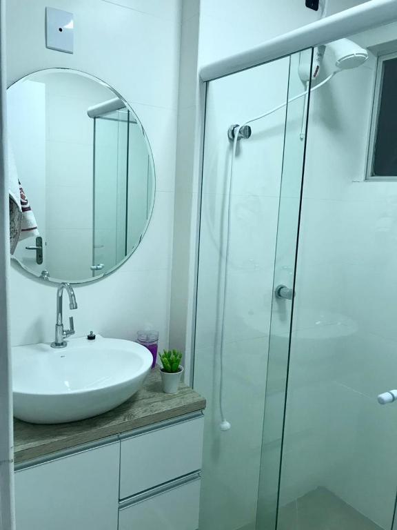  Apartamento 400 mts da Praia.