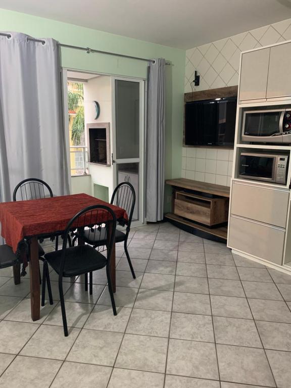  Apartamento em Canasvieiras