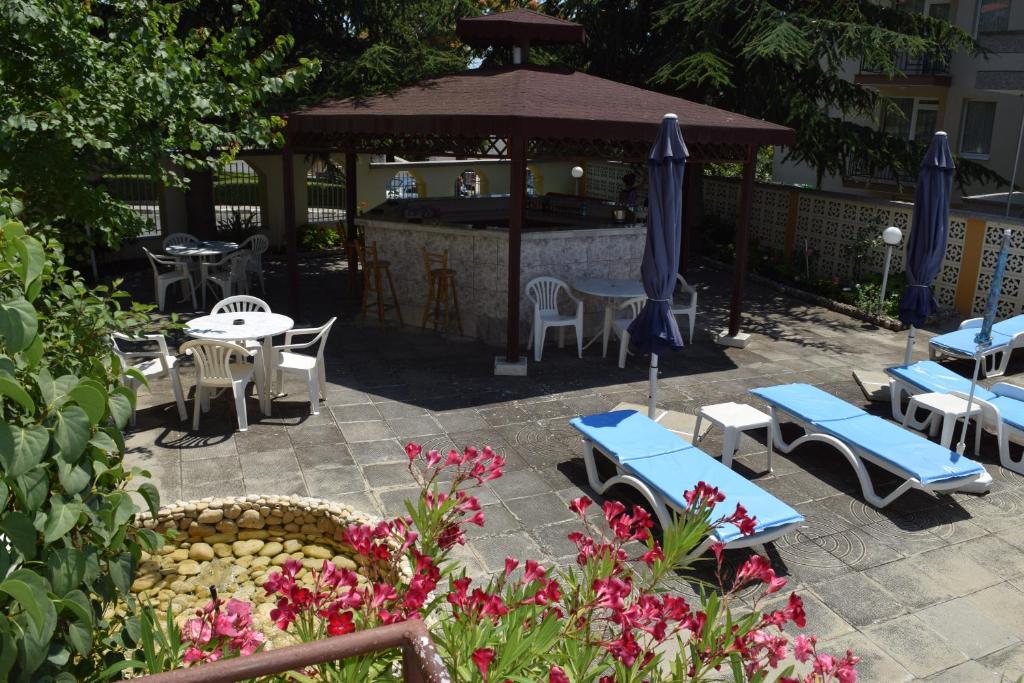Фотография из галереи Family Hotel Chris в Свети-Власе