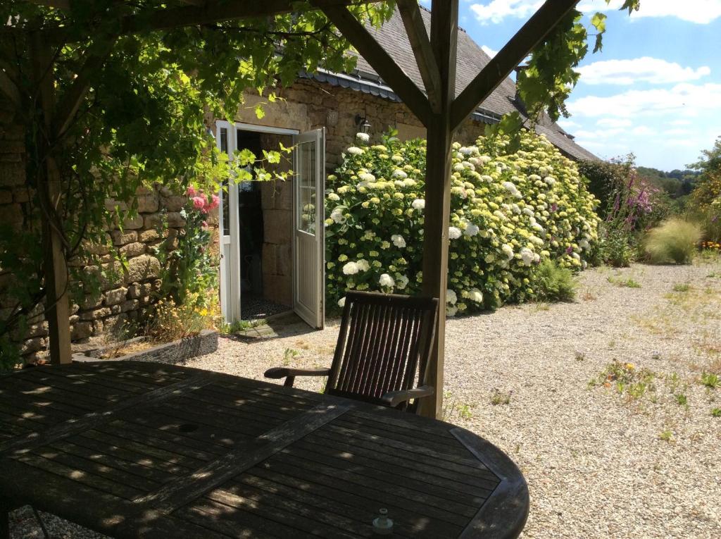 Zahrada ubytování Le gîte de l'Araucaria