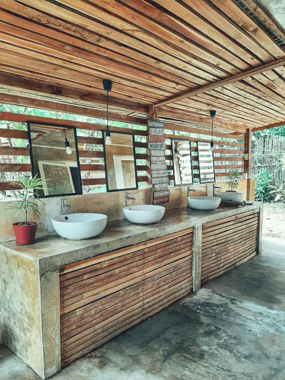 Fotografie z fotogalerie ubytování Cabanas de Nacpan Camping Resort v destinaci El Nido