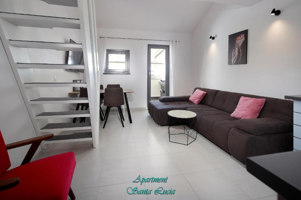 Posedenie v ubytovaní Apartment "Santa Lucia"
