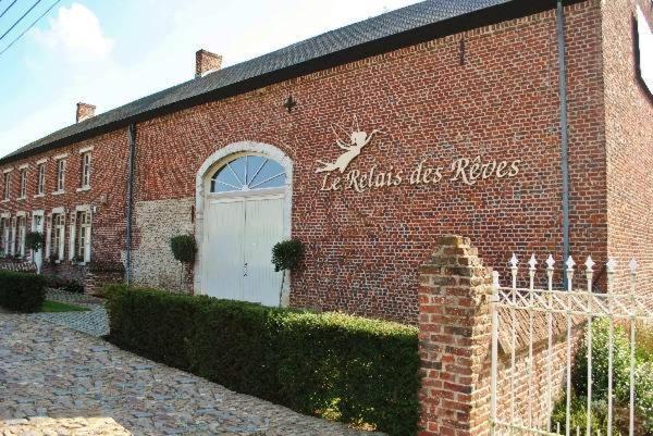 Bed And Breakfast Le Relais Des Reves Grez Doiceau Belgium Booking Com