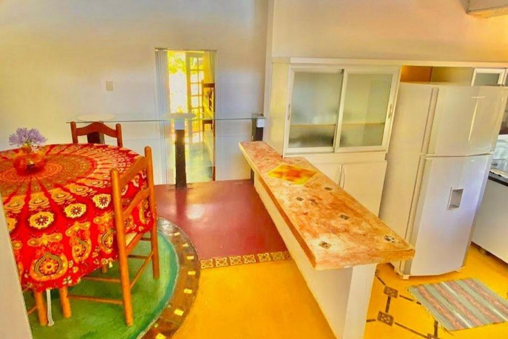  Tranquila e Aconchegante Casa com Praia Particular em Florianópolis