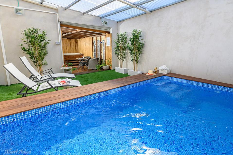 Piscina di Talia Cabin Guest & Spa o nelle vicinanze