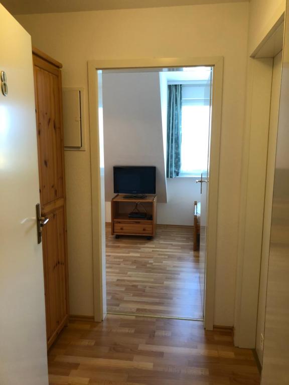 Gutshaus Bliesekow - Doppel- Oder Zweibettzimmer Mit Bad