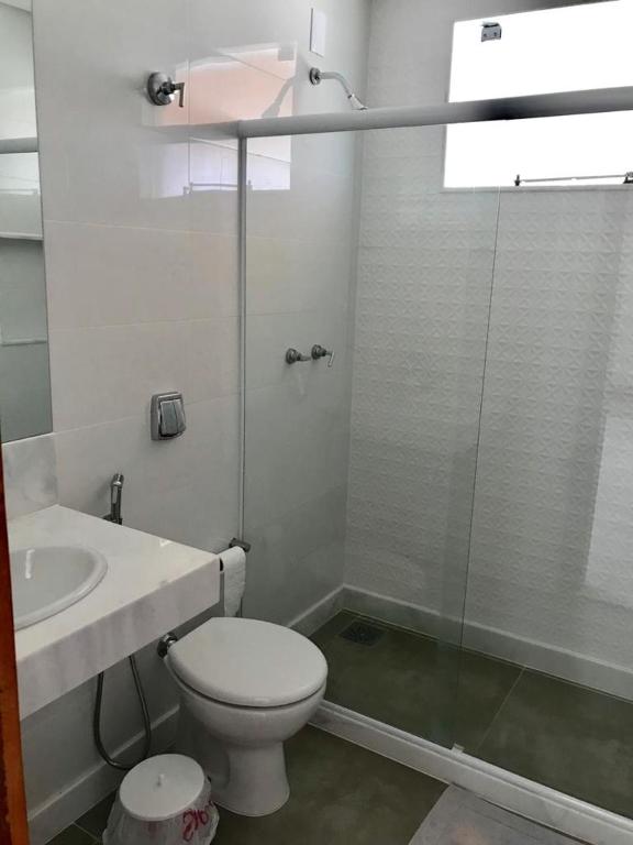  Linda casa com vista para o mar em condomínio fechado