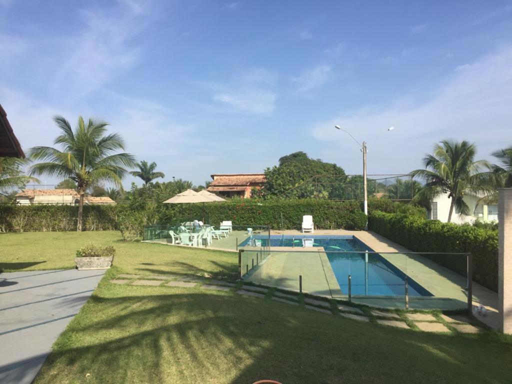  Linda casa com vista para o mar em condomínio fechado