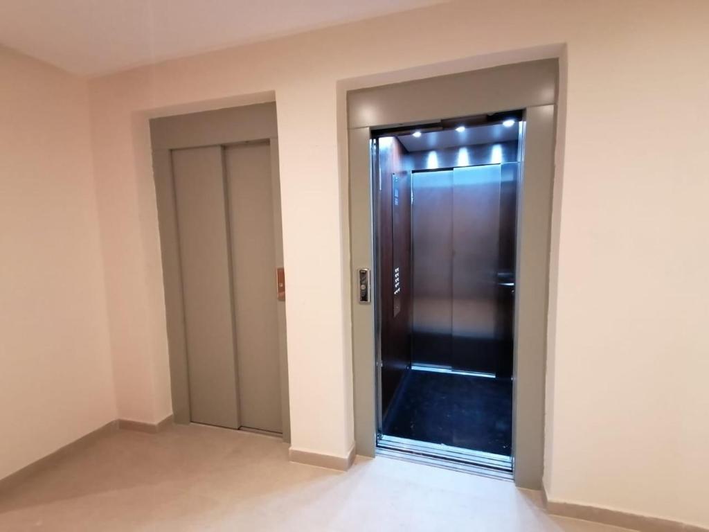 Haut Standing Appartement - Centre Ville Oujda - Apartamento Deluxe