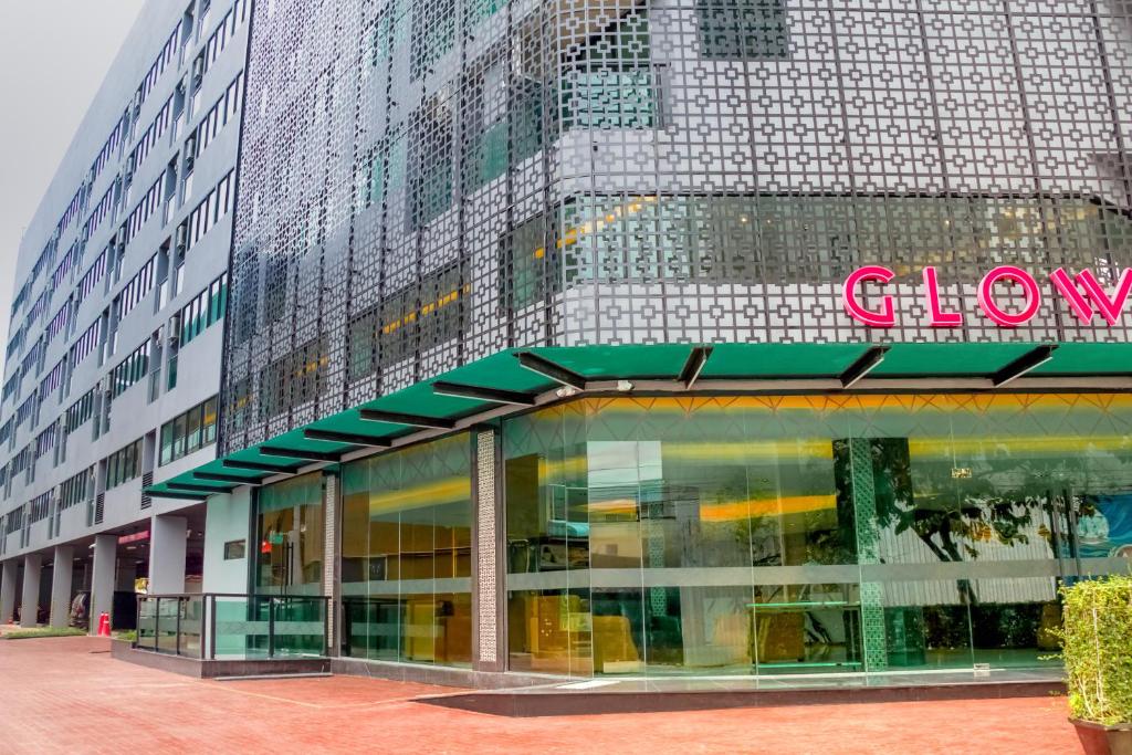 GLOW Pattaya - Resim 23