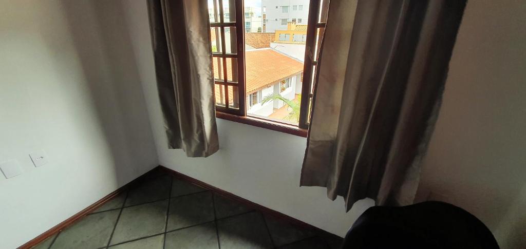 Praia Brava Guest House Suítes - Habitación Triple De Lujo