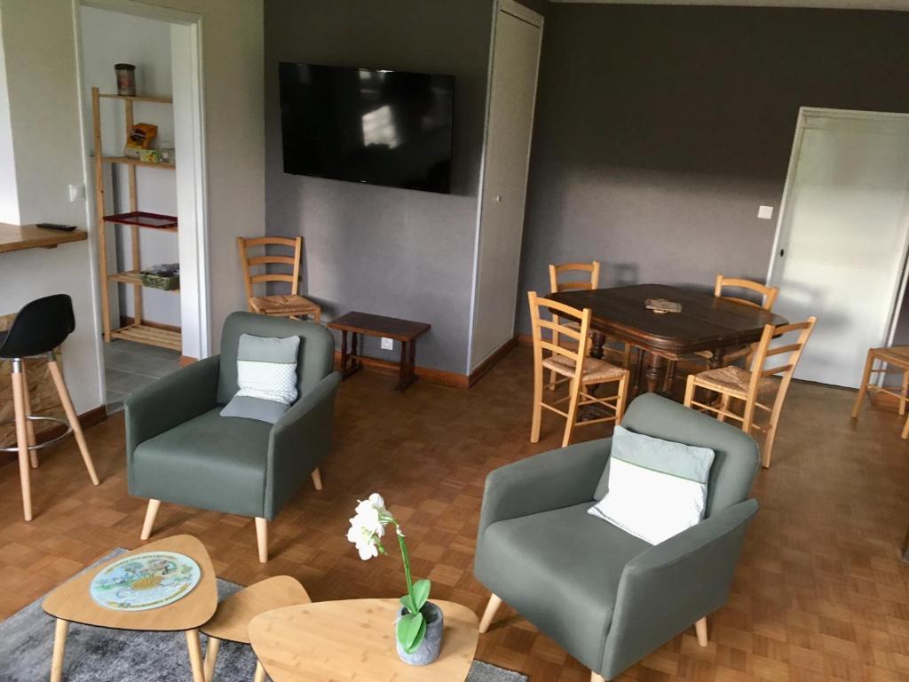 Saint Gorgon Gite - Holiday Home