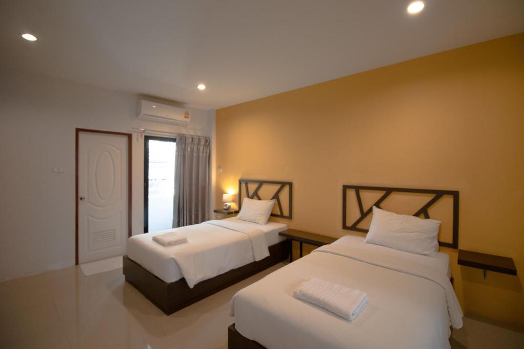 Somsamai Style Apartment - 