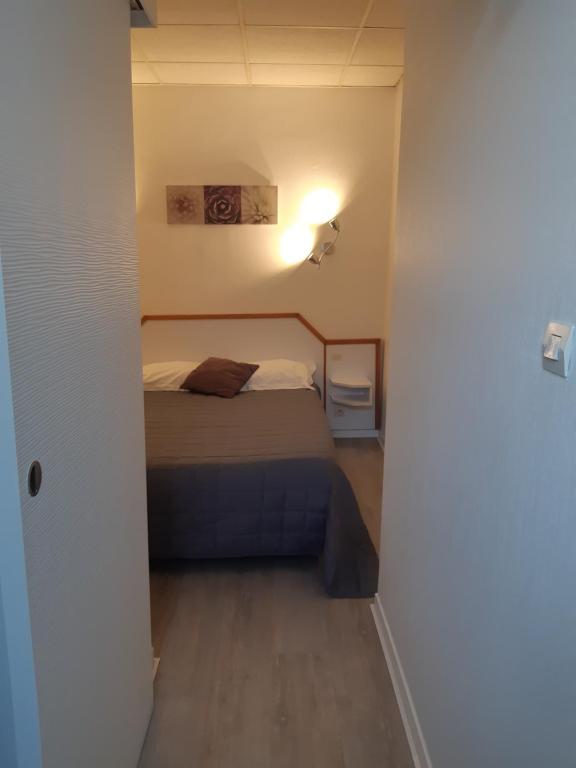 Hôtel de La Croix de Malte - Double Room