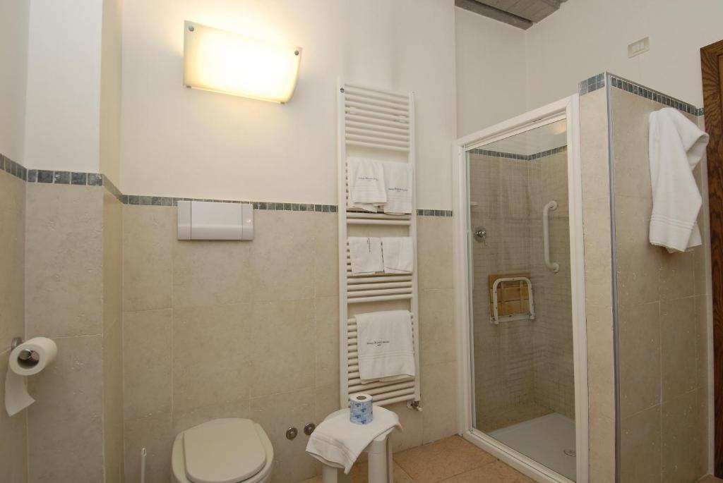 Łazienka w obiekcie Albergo Bianchi Stazione