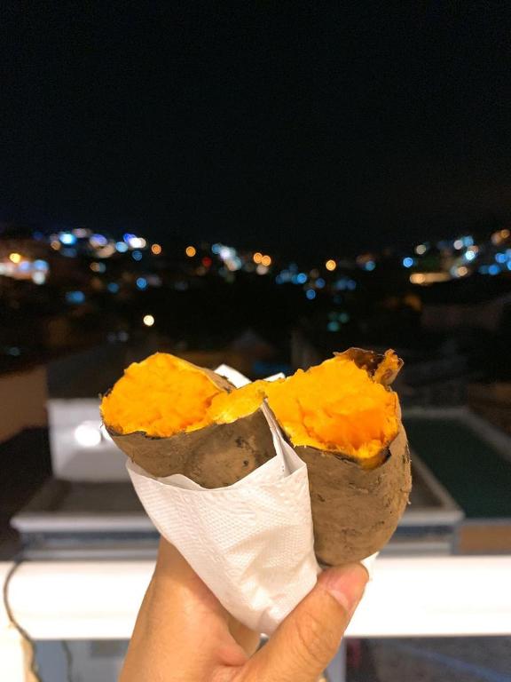 Đồ ăn tại/gần chỗ nghỉ nhà dân