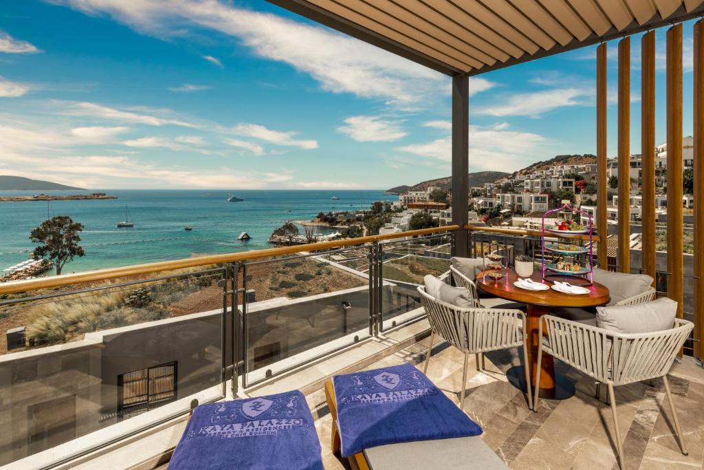 Kaya Palazzo Resort & Residences Le Chic Bodrum - 6