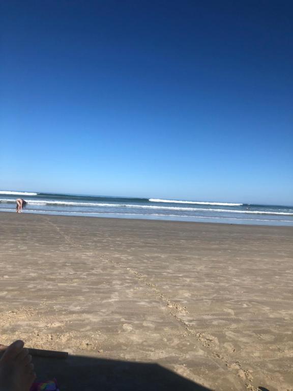  Casa de villagio com piscina- 70 metros da praia
