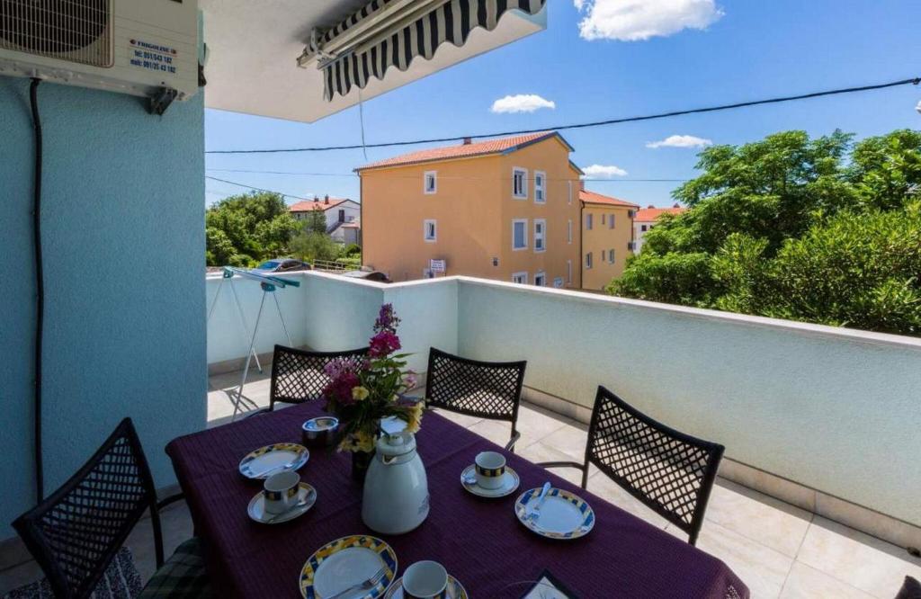 Balkón alebo terasa v ubytovaní Navy Apartments