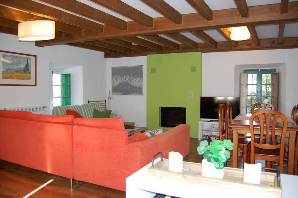 A seating area at Gestiona2R - Casa rural Matias Mar y Montaña ideal Familias