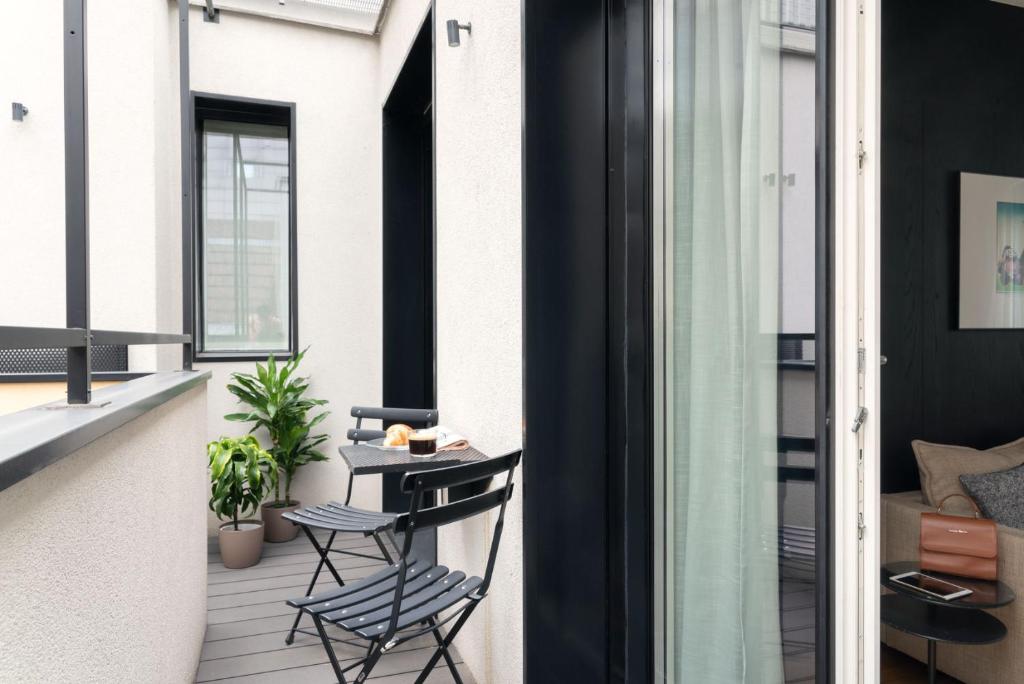 BMORE Duomo - Luxury Apartments near Duomo - Resim 24