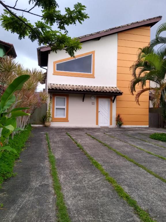  Casa em Condomínio Bertioga