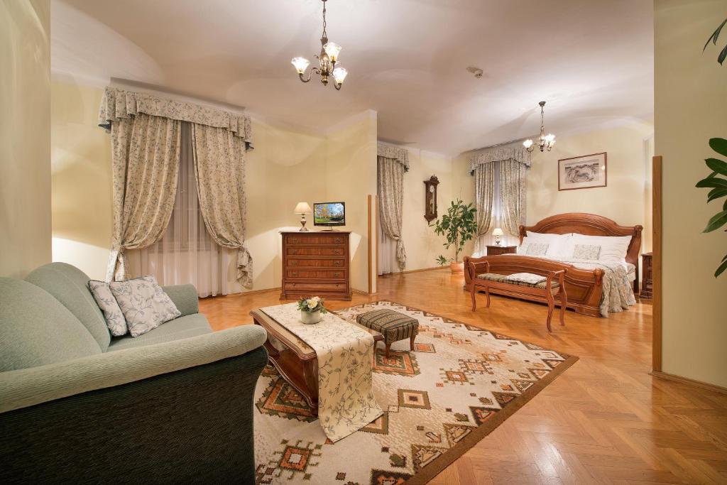 Boutique Hotel Constans - 18