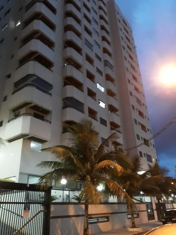  Apartamento de frente para o Mar - Praia Grande