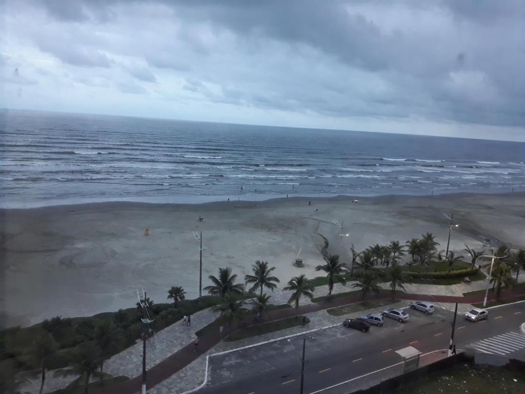  Apartamento de frente para o Mar - Praia Grande