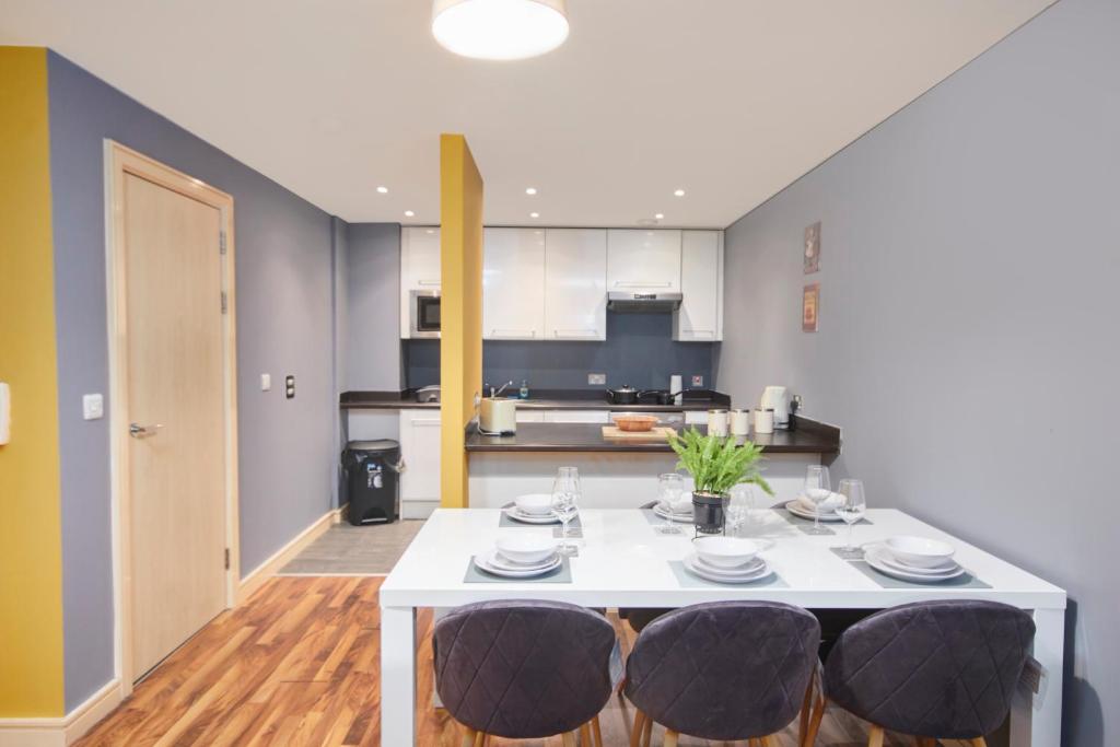 Stylish Manchester Gem - Sleeps 10! - 两居室公寓
