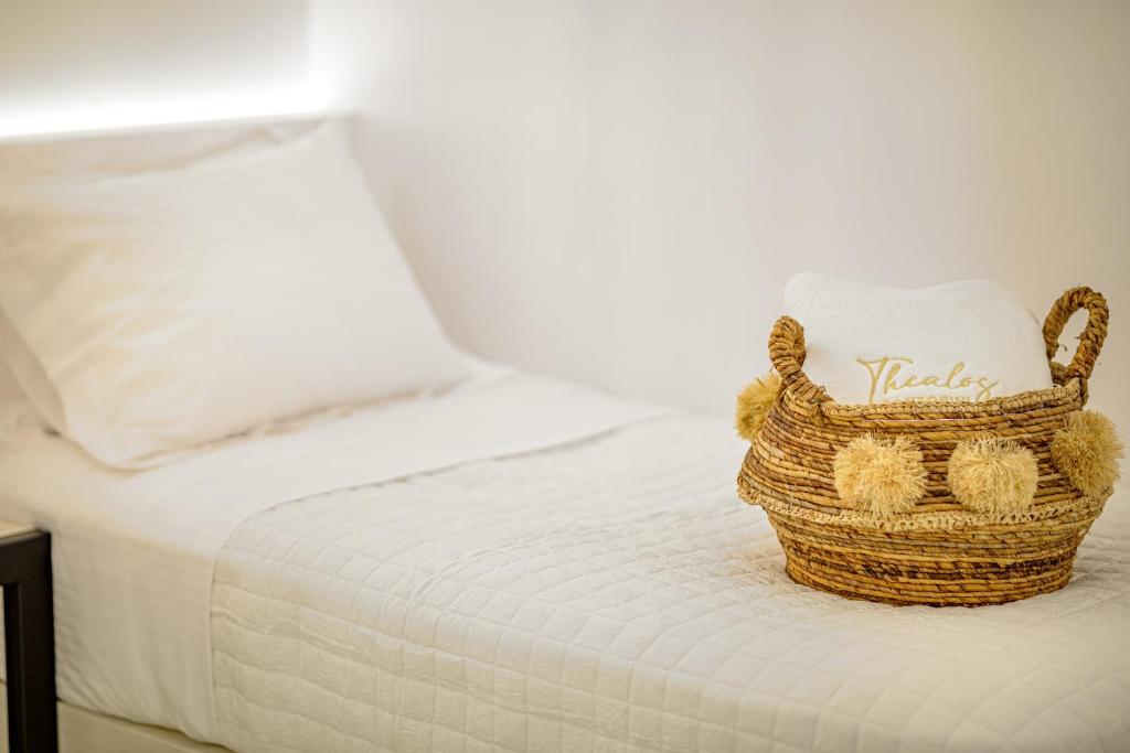 Thealos Santorini - 6