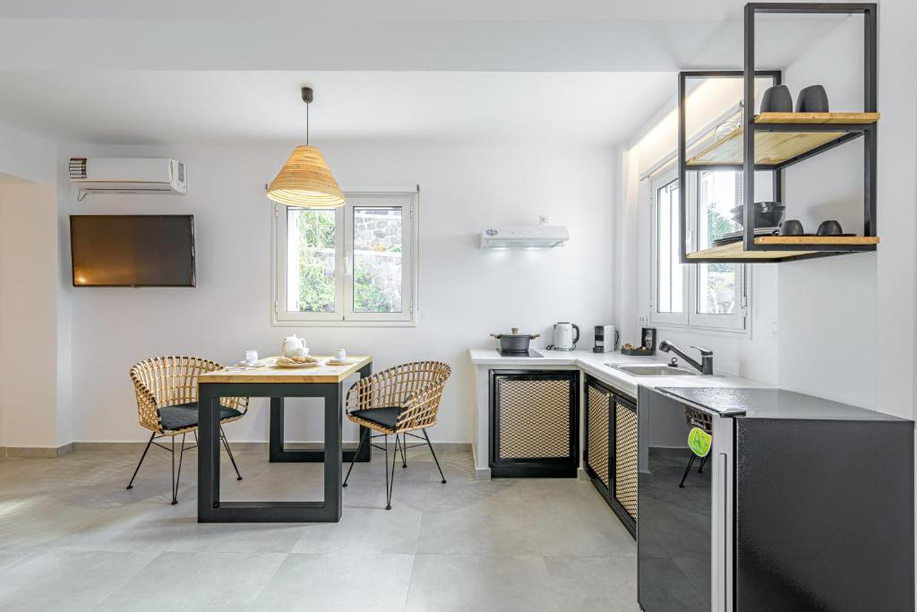 A cozinha ou kitchenette de Thealos Santorini