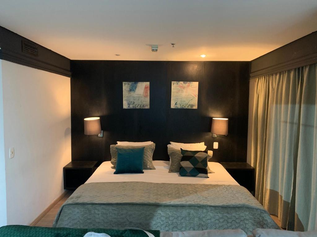  Flat em frente ao Shopping Vila Olímpia