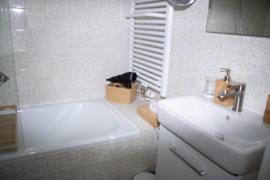 Kupatilo u objektu Apartment - In der Büre 10-R