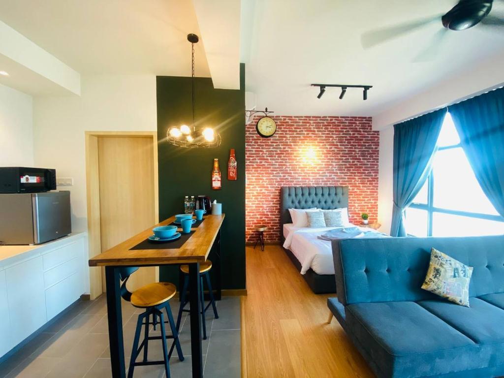 Kuantan Imperium by Glex - Studio Room With Sea View