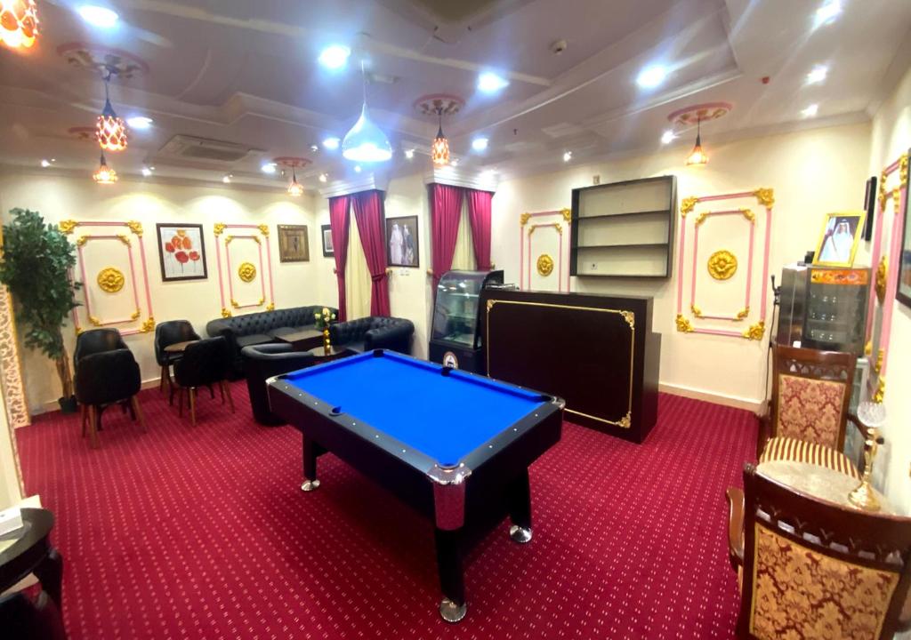 Biliár nebo kulečník v ubytování Majestic Hotel